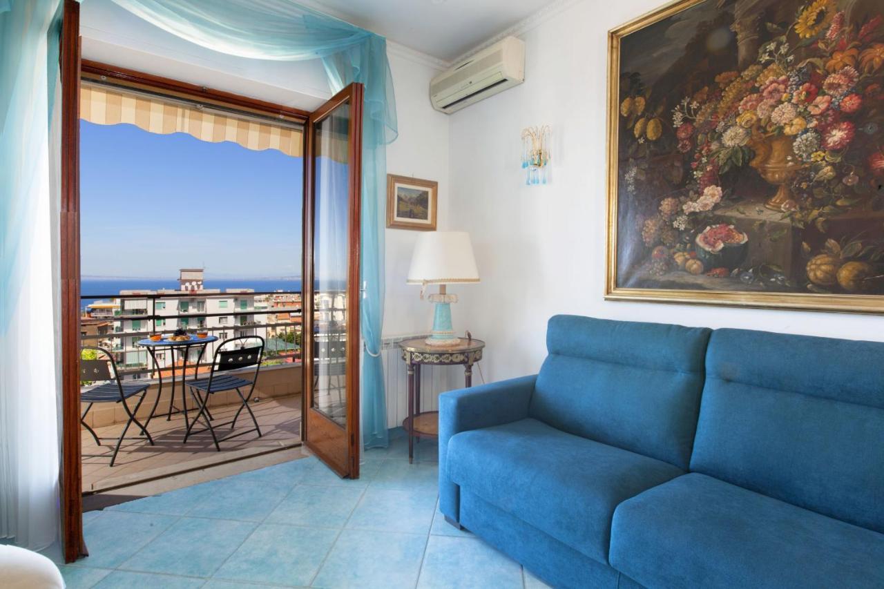 Amore Rentals - Appartamento Cielomare Sorrento Exteriör bild