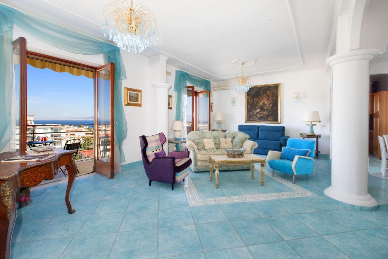Amore Rentals - Appartamento Cielomare Sorrento Exteriör bild